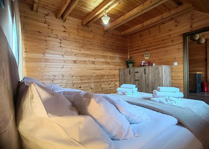 Rustic Dream Mia Villa